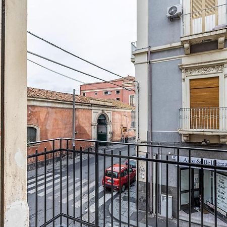 Catania Central And Comfy Apartments Bagian luar foto