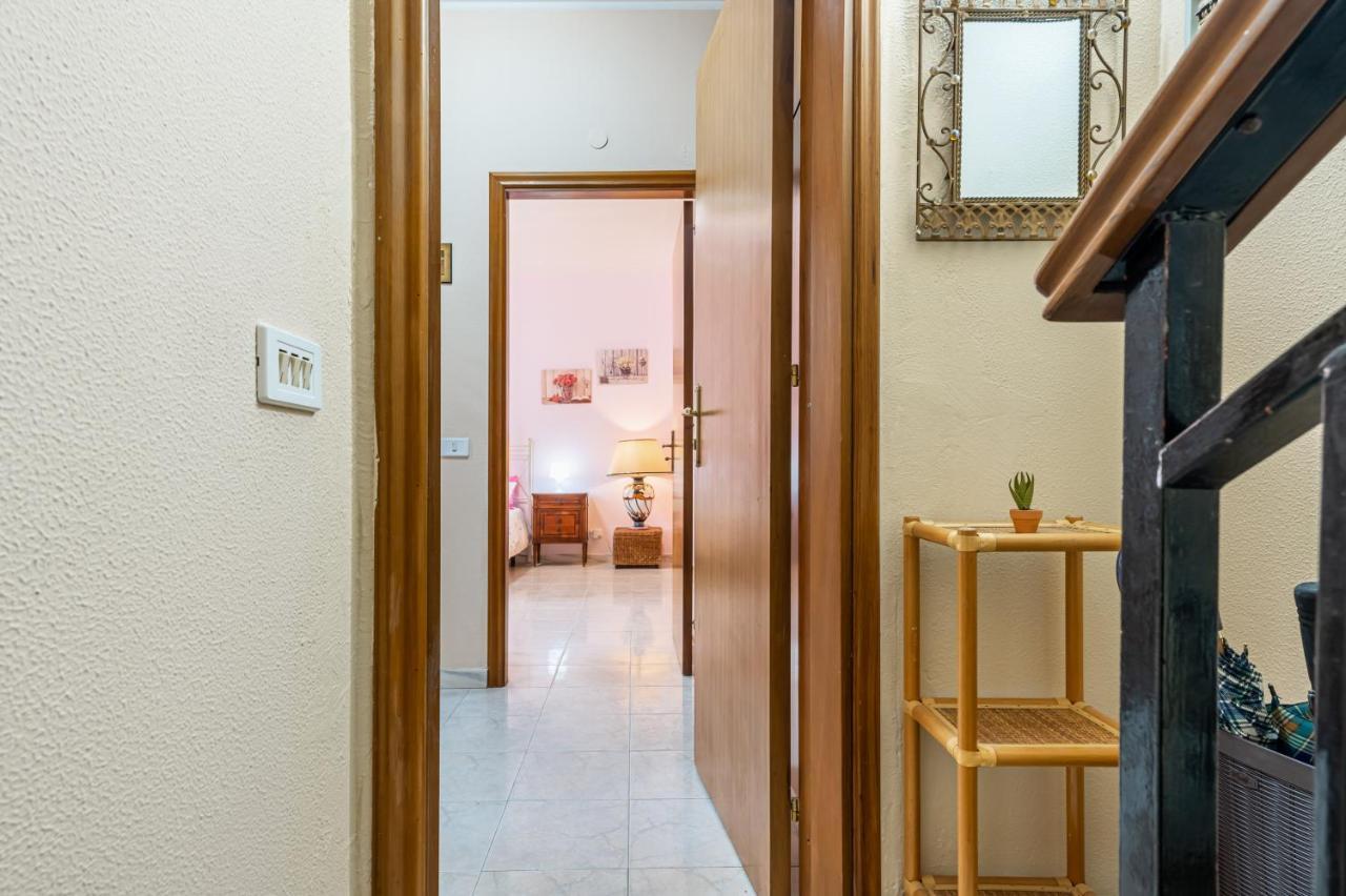 Catania Central And Comfy Apartments Bagian luar foto