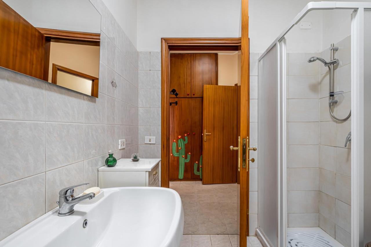 Catania Central And Comfy Apartments Bagian luar foto