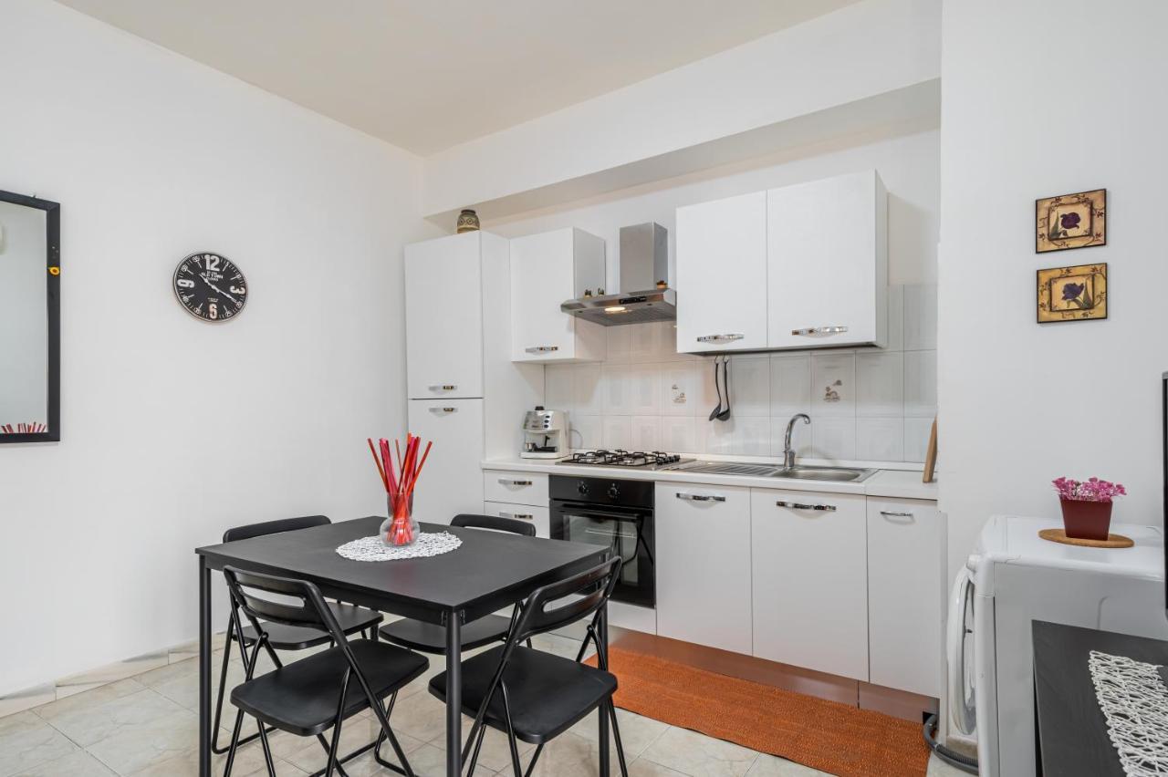 Catania Central And Comfy Apartments Bagian luar foto