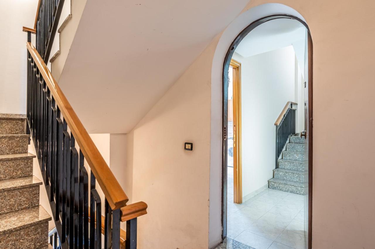 Catania Central And Comfy Apartments Bagian luar foto