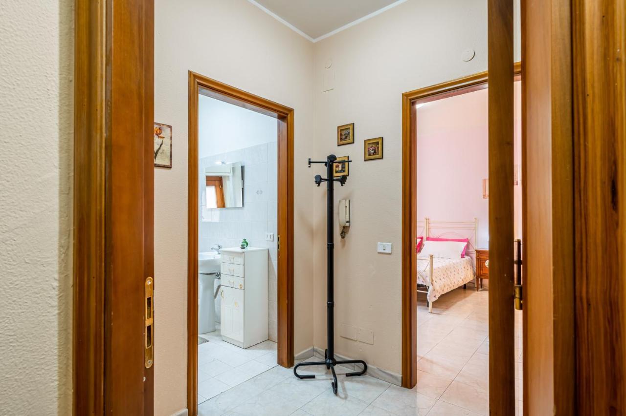 Catania Central And Comfy Apartments Bagian luar foto